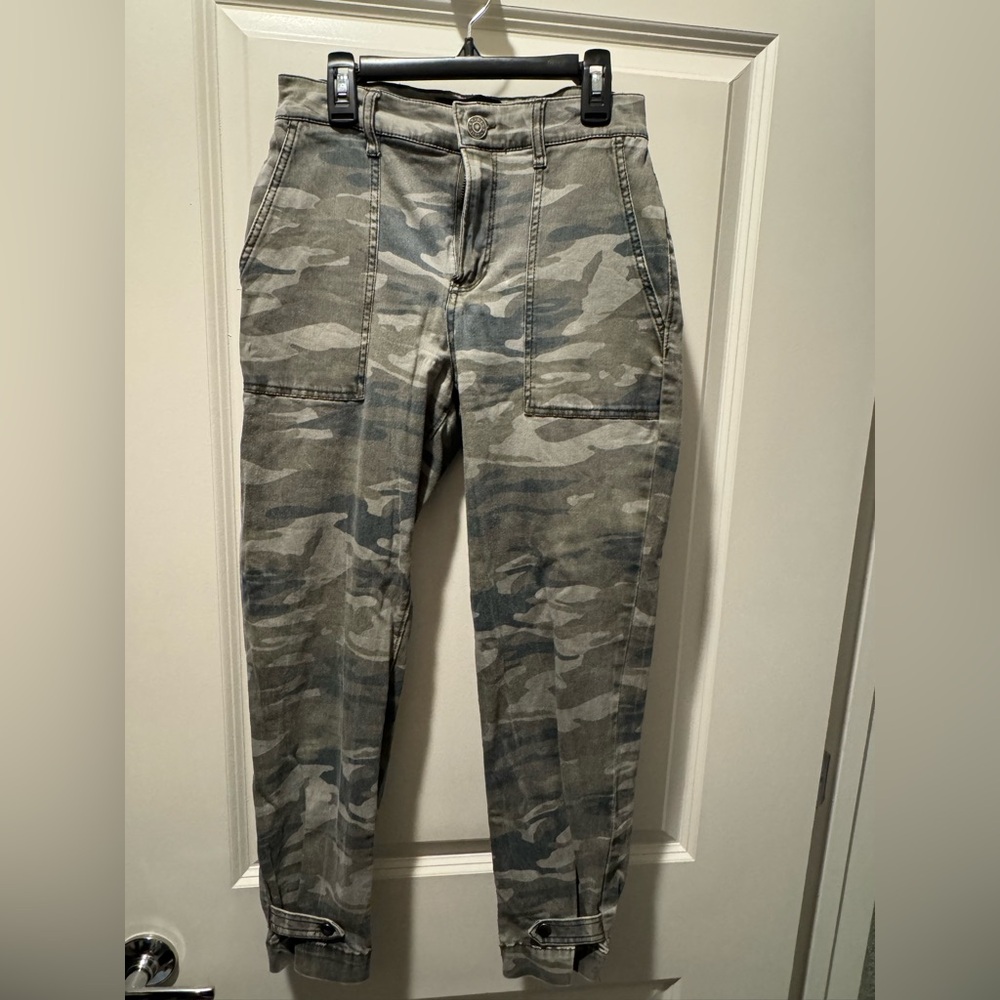 Express Camouflage Ankle Pant